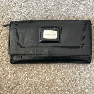 Black Leather Michael Kors wallet